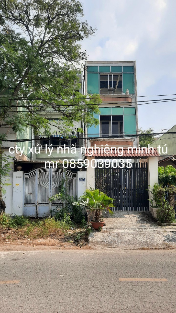 Xử lý nhà nghiêng